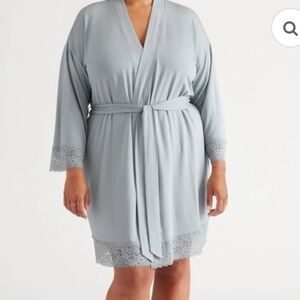 NWT in package Knix Lace Robe